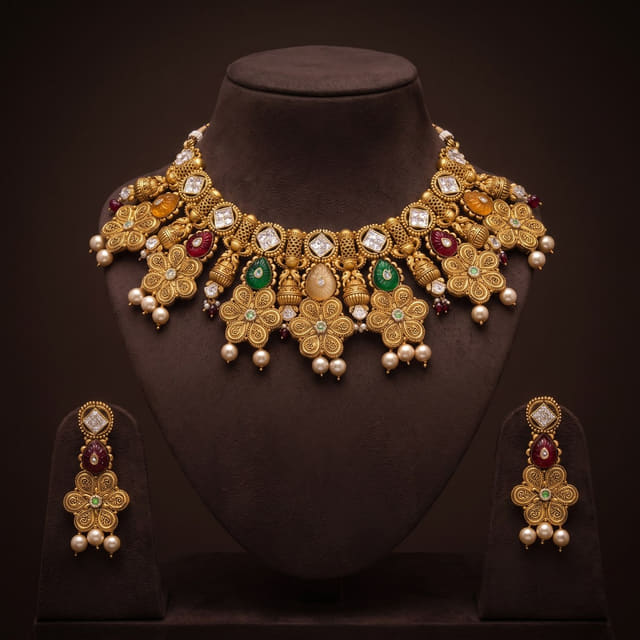 Jadau Floral Choker