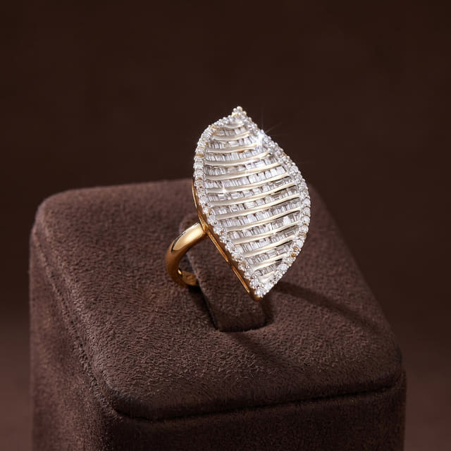 Baguette Leaf Ring