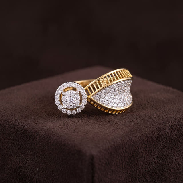 Crossover Pave Ring