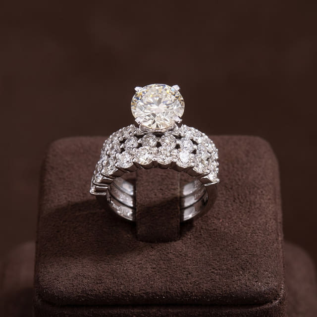 Crown Band Solitaire Ring