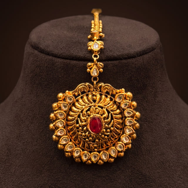 Ruby Lakshmi Tikka