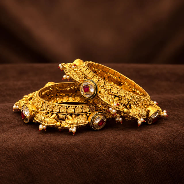 Kundan Bangle Stack