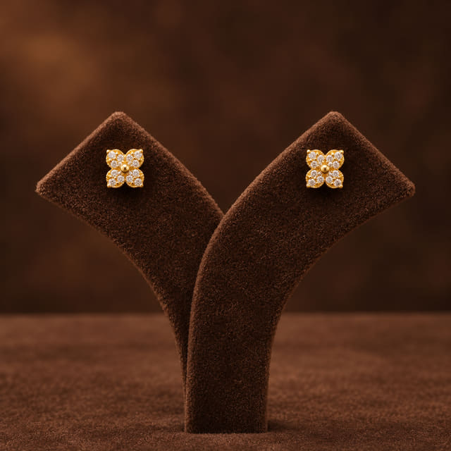 Petite Clover Studs